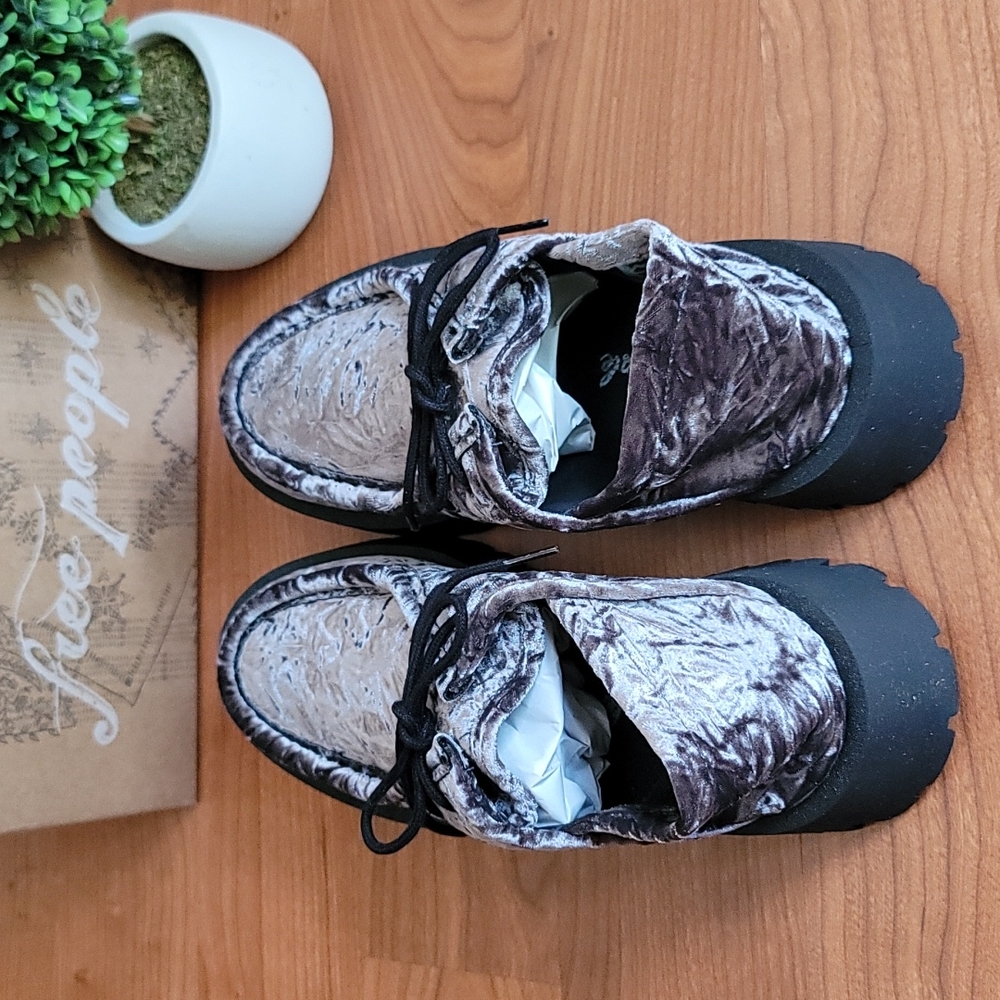 FREE PEOPLE Convertible Velvet Loafer Size 8.5/39 EU - Picture 5 of 6